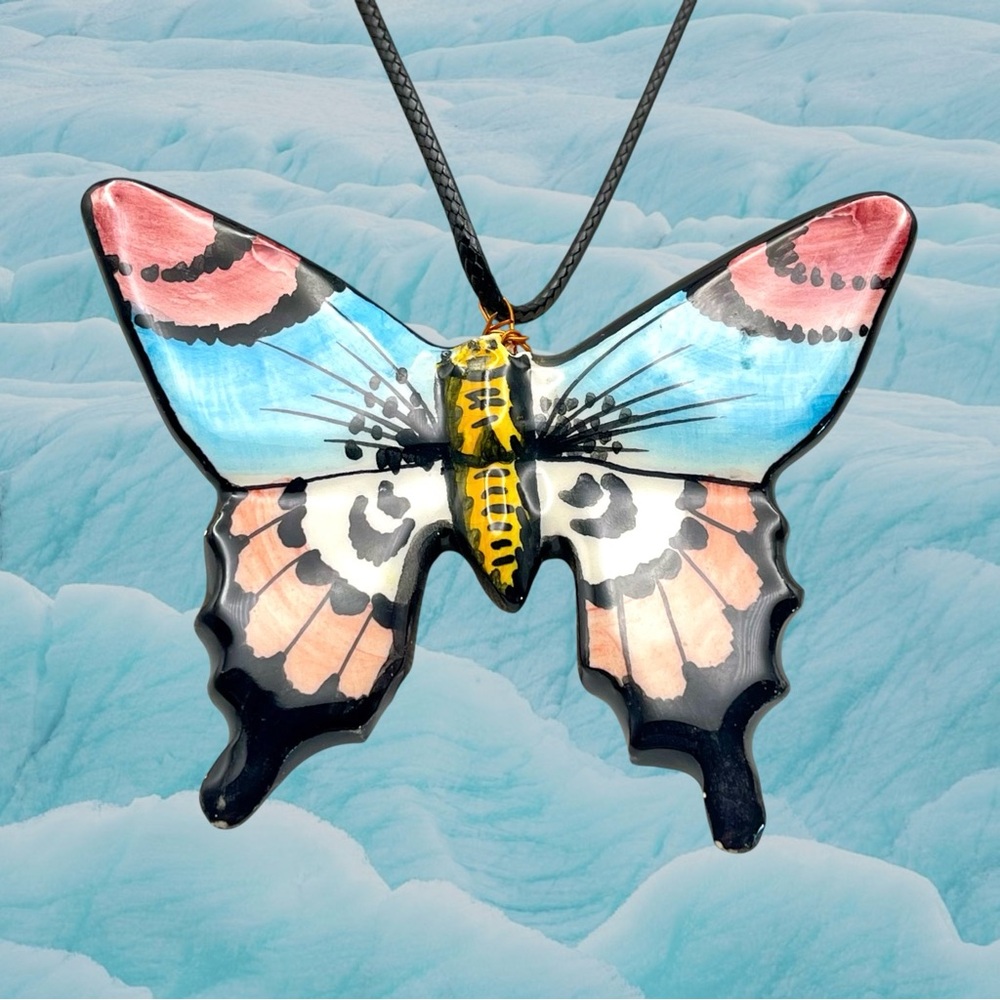Vintage Signed Cera'Gueda of Portugal Ceramic Butterfly Pendant Necklace